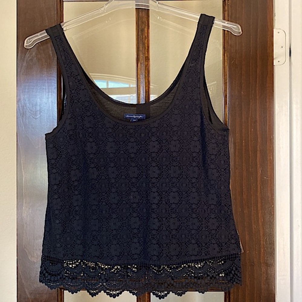 American Eagle 🦅 Outfitters black lace Tank Top